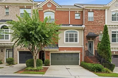 934 Delaronde Court, Sandy Springs, GA 30328 - Photo 4