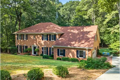 200 Wedgeway, Sandy Springs, GA 30350 - Photo 2