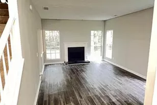 1976 Longwood Ct, Lithonia, GA 30058 - Photo 4