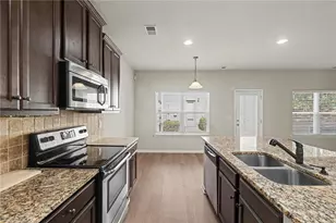 705 Barberry Dr, Woodstock, GA 30188 - Photo 8