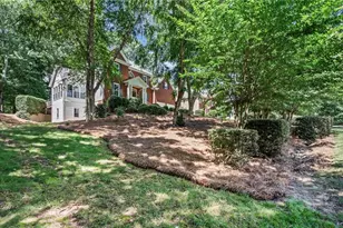 4250 Meadow View Ct, Cumming, GA 30041 - Photo 2