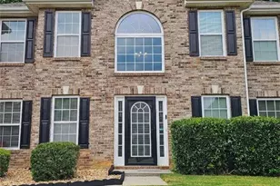 6263 Shell Dr SW, Atlanta, GA 30331 - Photo 2