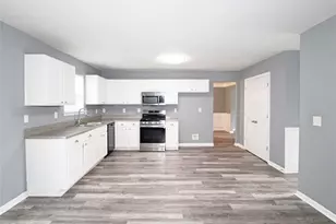 6263 Shell Dr SW, Atlanta, GA 30331 - Photo 10
