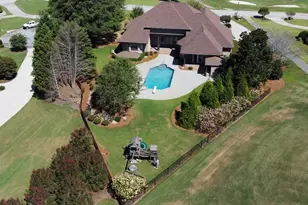605 Birkdale Blvd, Carrollton, GA 30116 - Photo 4
