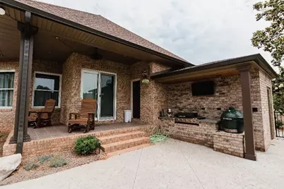 605 Birkdale Boulevard, Carrollton, GA 30116 - Photo 70