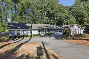 2862 Dunnington Cir, Atlanta, GA 30341 - Photo 1
