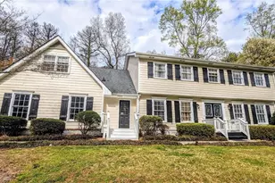 325 Lakeshore Dr NE, Marietta, GA 30067 - Photo 2