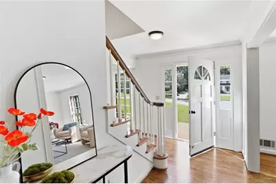 1834 Village Mill Road, Dunwoody, GA 30338 - Photo 4