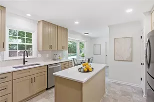 1834 Village Mill Rd, Dunwoody, GA 30338 - Photo 10