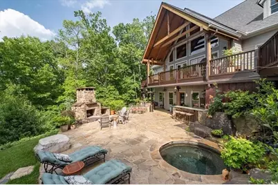 270 Mosswood Lane W, Jasper, GA 30143 - Photo 2