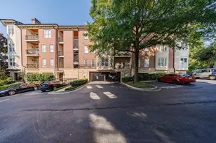 828 Highland Ln, Atlanta, GA 30306 - Photo 4