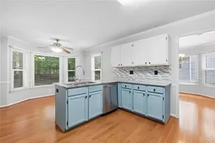 4862 Helga Way NE, Woodstock, GA 30188 - Photo 14