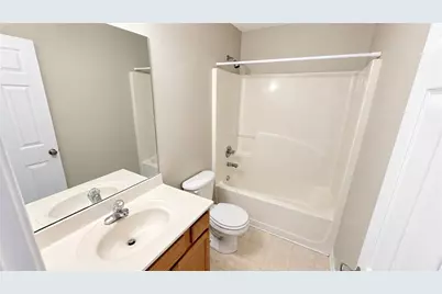 2747 Heathrow Drive, Lawrenceville, GA 30043 - Photo 4