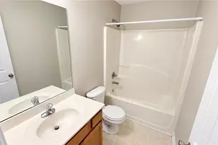 2747 Heathrow Dr, Lawrenceville, GA 30043 - Photo 4