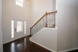 6237 Old Kingston Dr, Atlanta, GA 30331 - Photo 2