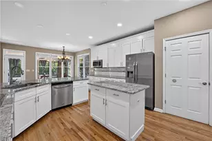 1735 Riverglen Dr, Suwanee, GA 30024 - Photo 20