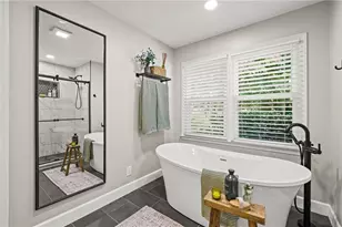 1010 Brooksglen Dr, Roswell, GA 30075 - Photo 26