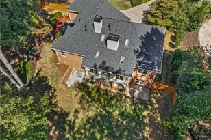 1010 Brooksglen Dr, Roswell, GA 30075 - Photo 52
