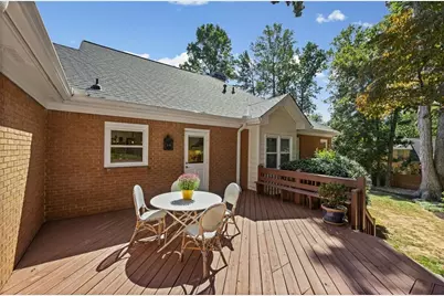 1010 Brooksglen Drive, Roswell, GA 30075 - Photo 16