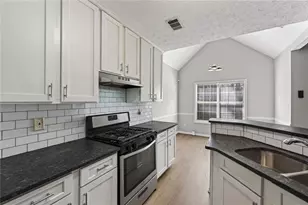 1072 Pennsylvania Run, Lawrenceville, GA 30043 - Photo 14