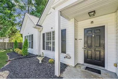 1072 Pennsylvania Run, Lawrenceville, GA 30043 - Photo 2