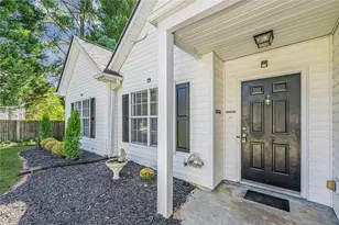 1072 Pennsylvania Run, Lawrenceville, GA 30043 - Photo 2