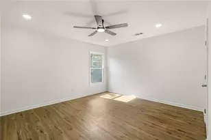203 Tiburon Dr, Lithonia, GA 30038 - Photo 20