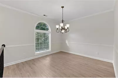 7430 Highland Bluff, Sandy Springs, GA 30328 - Photo 4