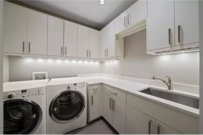 3376 Peachtree Road NE #44B, Atlanta, GA 30326 - Photo 20