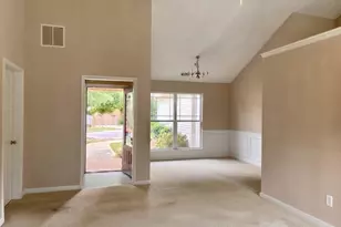 126 Hampton Dr, Jefferson, GA 30549 - Photo 8