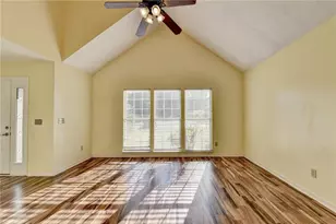 2691 Garland Way, Duluth, GA 30096 - Photo 8