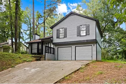 4064 Panola Woods Drive, Stonecrest, GA 30038 - Photo 4