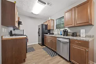 4064 Panola Woods Dr, Stonecrest, GA 30038 - Photo 10