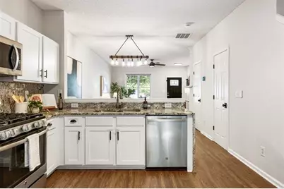 273 Devonshire Drive, Roswell, GA 30022 - Photo 12