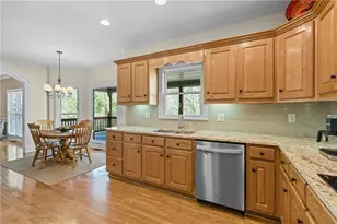 6034 Nature Path Ln, Sugar Hill, GA 30518 - Photo 12