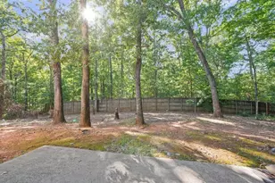 2208 Thicket Ct NW, Acworth, GA 30102 - Photo 2