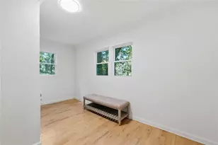 2458 St Joseph Ave NW, Atlanta, GA 30318 - Photo 10