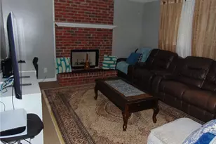 1187 Mannbrook Dr, Stone Mountain, GA 30083 - Photo 6