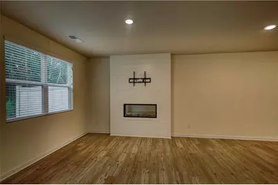 5137 Sidney Square Drive, Flowery Branch, GA 30542 - Photo 10