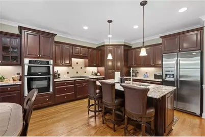 5505 Waters Edge Trail, Roswell, GA 30075 - Photo 4