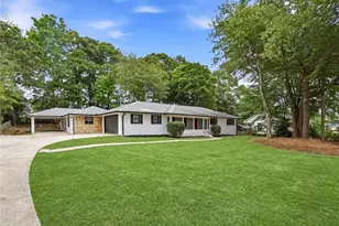 2738 Odum St, Snellville, GA 30078 - Photo 14