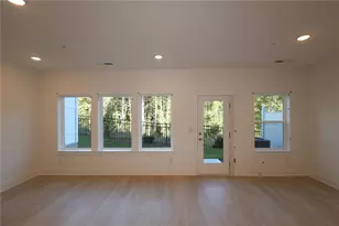 430 Laurelwood Ln, Canton, GA 30114 - Photo 10