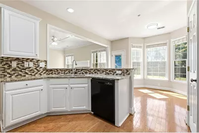 384 Cherry Tree Lane, Marietta, GA 30066 - Photo 8