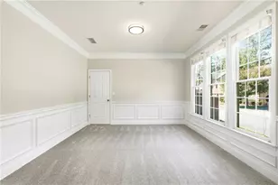 384 Cherry Tree Ln, Marietta, GA 30066 - Photo 12
