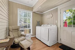 223 Cambridge Ave, Decatur, GA 30030 - Photo 20