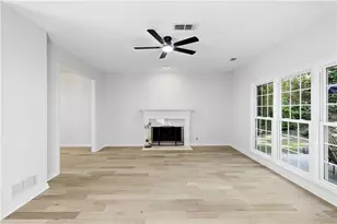 1315 Tuxedo Ct, Lawrenceville, GA 30043 - Photo 32