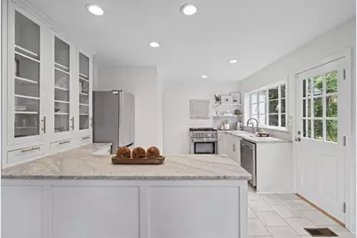 368 Seminole Drive NE, Marietta, GA 30060 - Photo 16
