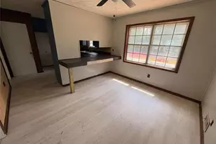 801 S Carter Dr S, Jonesboro, GA 30236 - Photo 8