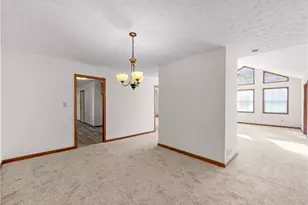 518 Club Valley Dr, McDonough, GA 30281 - Photo 18
