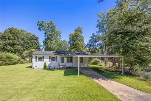 2593 Walton Way SW, Marietta, GA 30060 - Photo 1